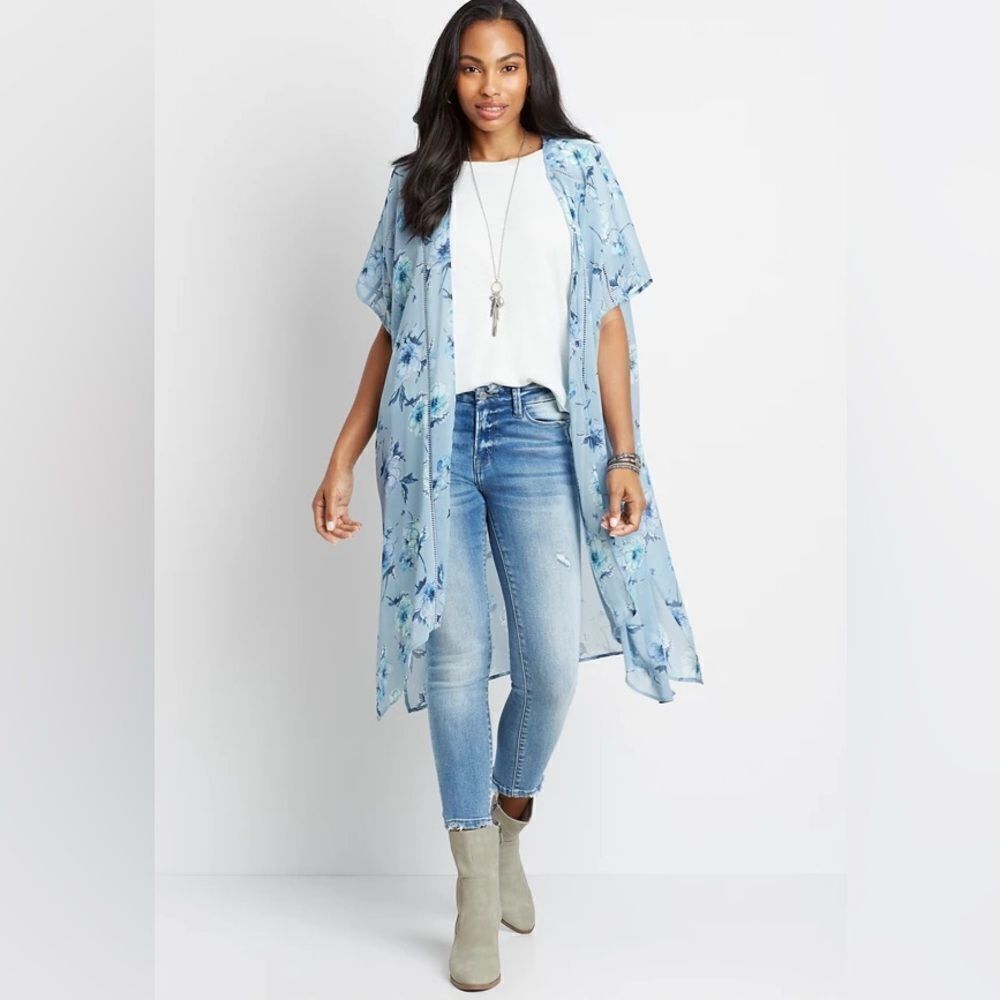 Anthropologie Band of Gypsies Blue Floral Top